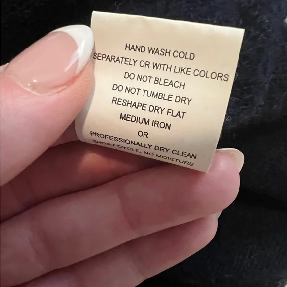 Daniele Blasi Men’s Navy and Red Wool Quarter Zip Sweater Size L - Picture 6 of 8